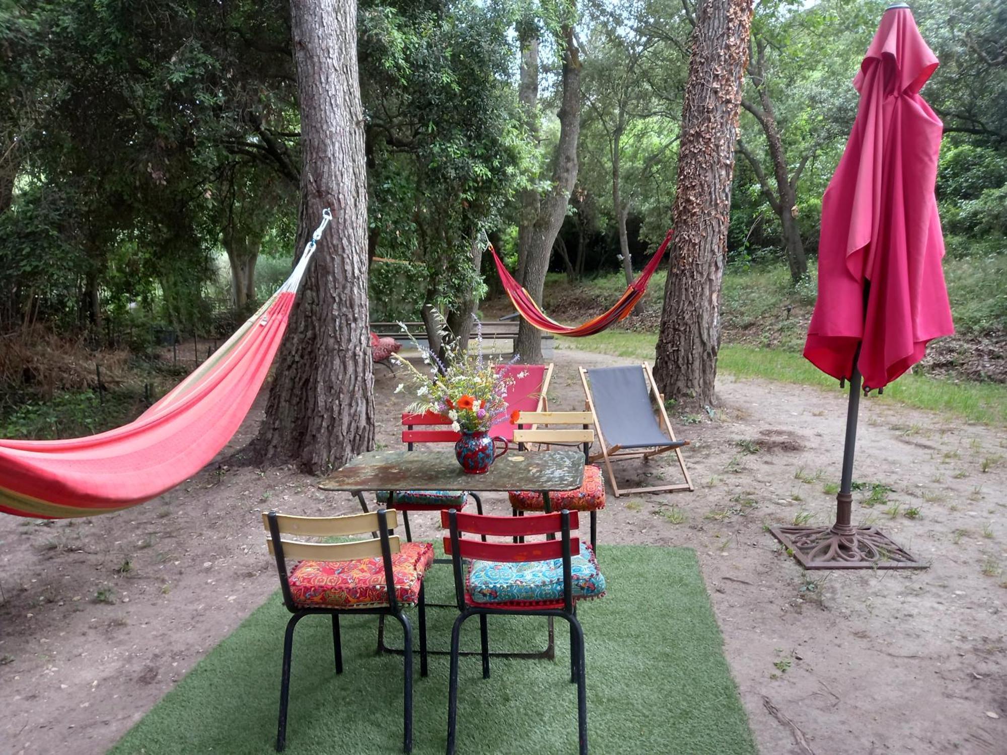 La Roulotte Du Petit Paradis Saint-Rémy-de-Provence Extérieur photo