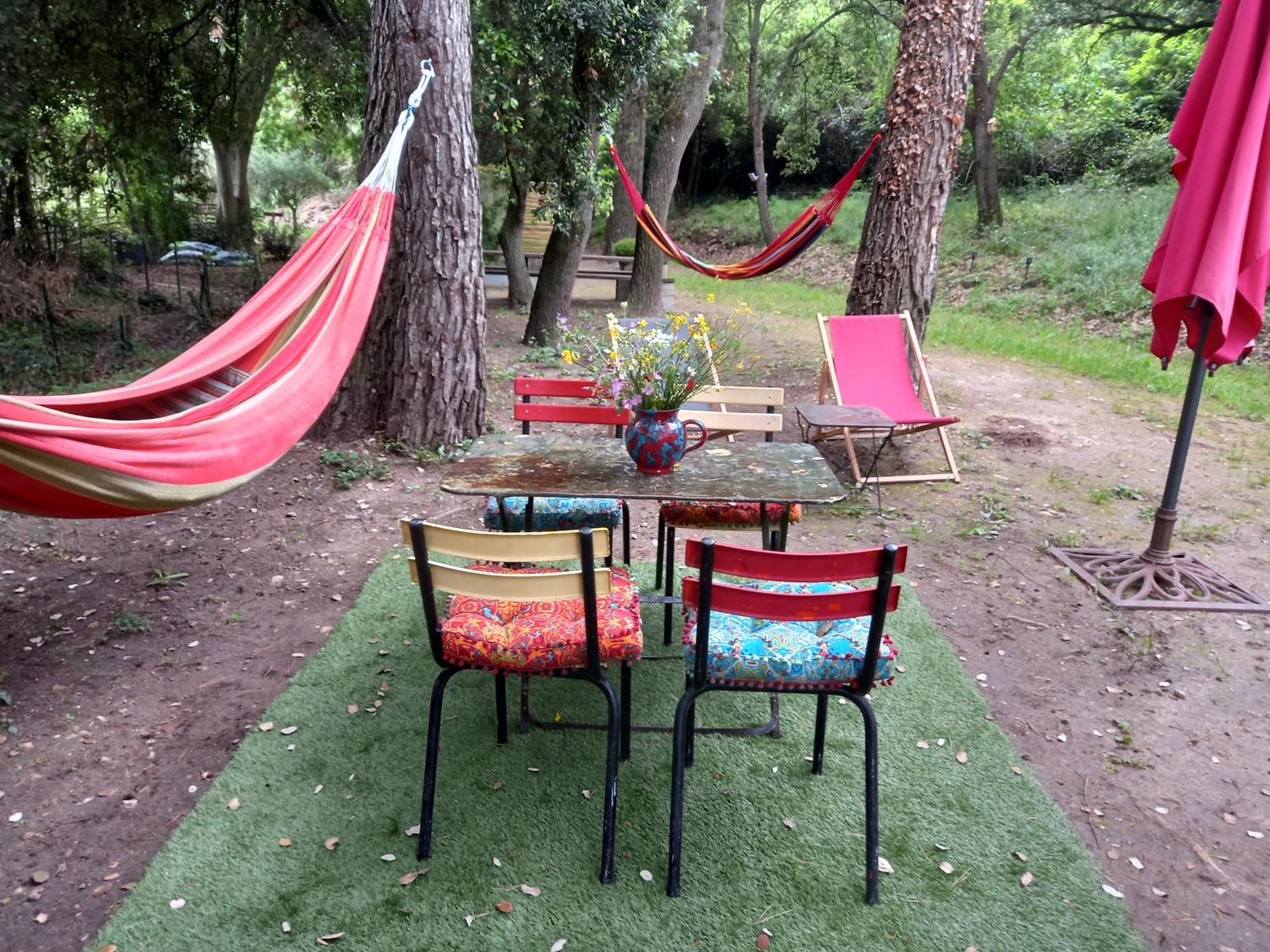La Roulotte Du Petit Paradis Saint-Rémy-de-Provence Extérieur photo